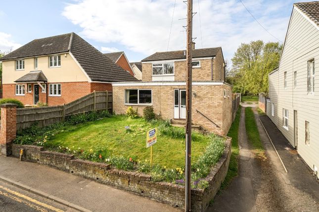 3 bed property, in High Street, £550,000