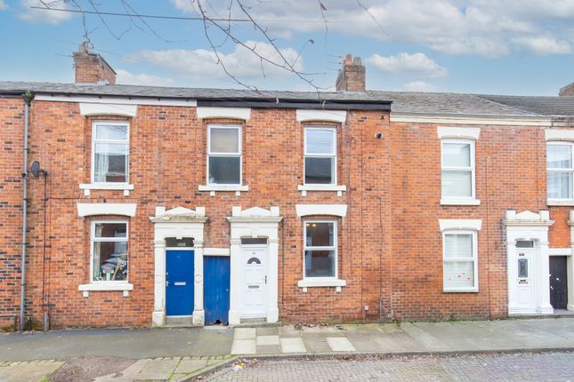 2 bed property, in Jemmett Street, £115,000