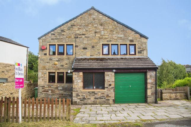 4 bed property, in Wood Farm Lane, £400,000