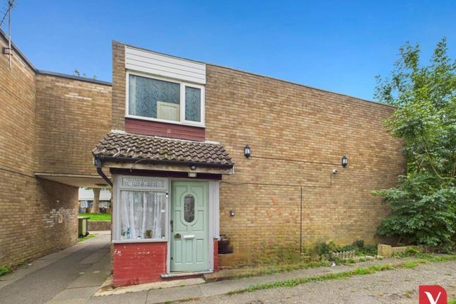 3 bed property, in Mentieth Close, £295,000