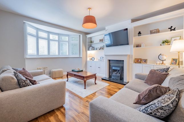 3 bed property, in Princes Plain, £550,000