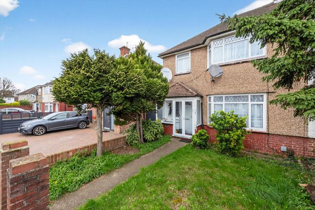 3 bed property, in Orchard Avenue, £514,950