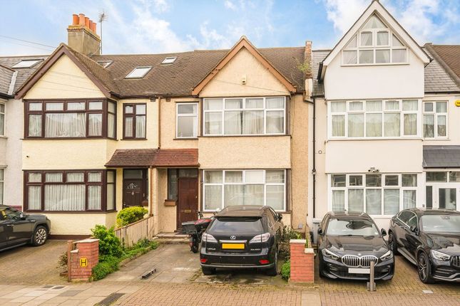 3 bed property, in Fishponds Road, £730,000