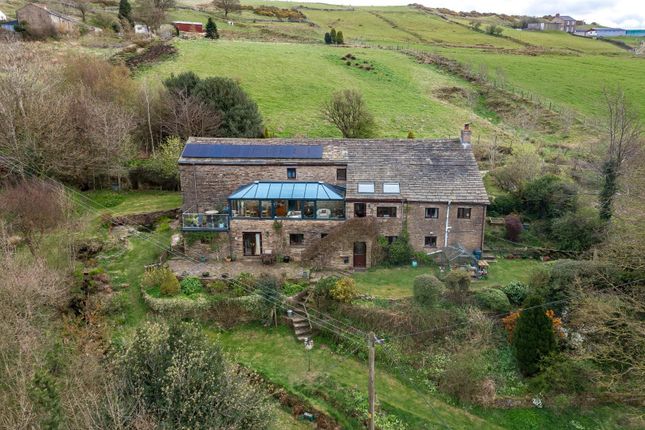 5 bed property, in Bank Fold Lane Farm, £825,000