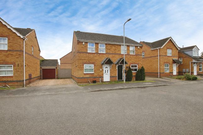 3 bed property, in Lupin Road, £190,000