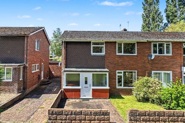 3 bed property, in Ford Road, £220,000