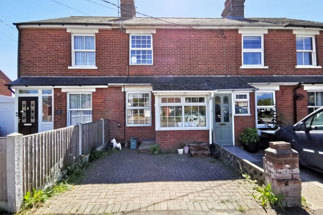 2 bed property, in Firs Road West Mersea CO5, £285,000