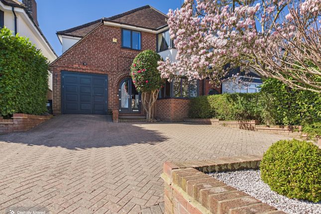 5 bed property, in Eachelhurst Road, £680,000