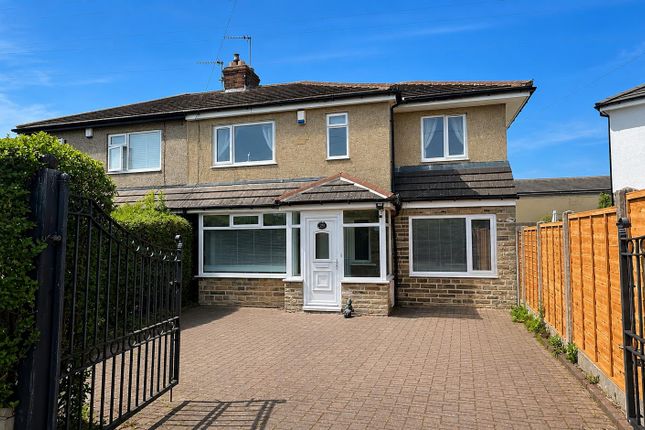 5 bed property, in Plumpton Walk, £325,000