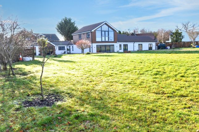 8 bed property, in Green End Road, £1,500,000