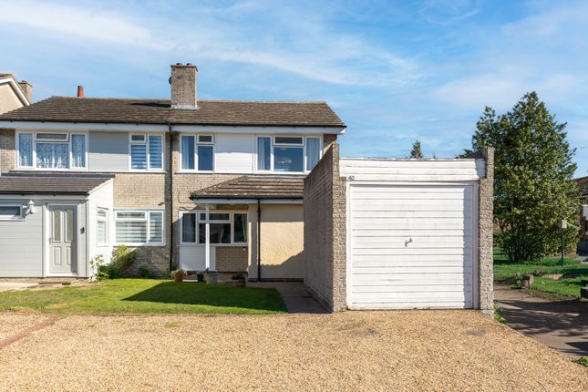 4 bed property, in The Grove, £400,000