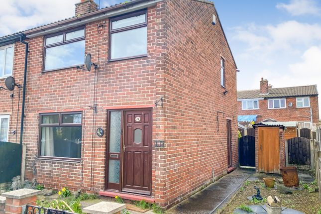 3 bed property, in 54 Doles Crescent, £90,000