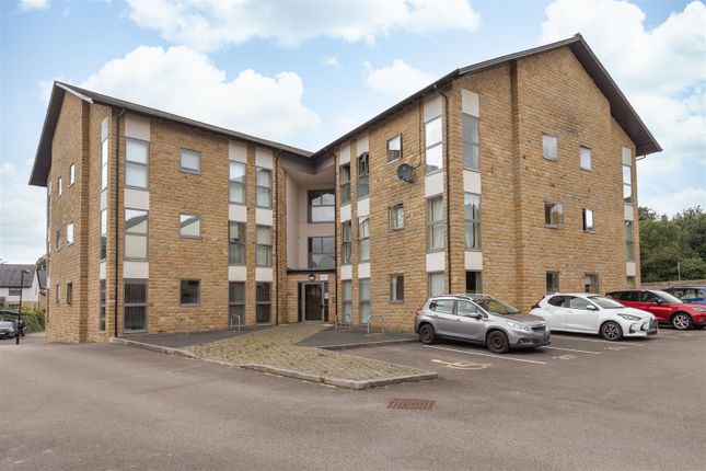 2 bed property, in Town End Way, £139,500