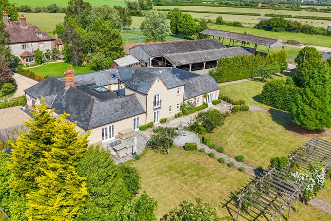 6 bed property, in Wotton Underwood, £1,750,000