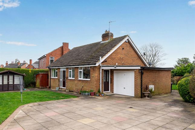 3 bed property, in Ash Villas, £350,000