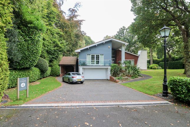 5 bed property, in Longacres, £1,795,000