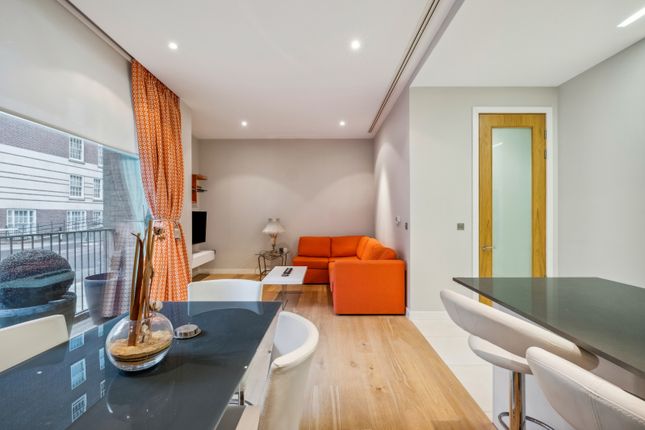 1 bed property, in Portman Close, £895,000
