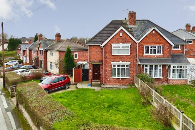 3 bed property, in Victoria Avenue, £200,000