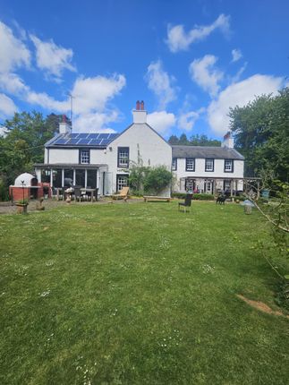 4 bed property, in Falaburn House, £695,000