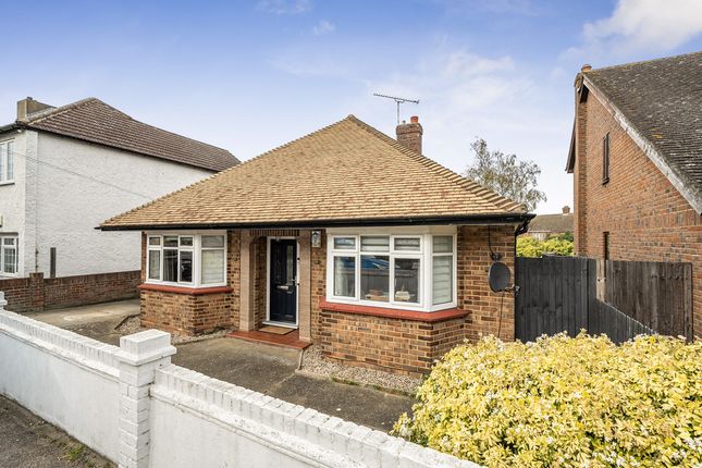 3 bed property, in Sun Lane, £450,000