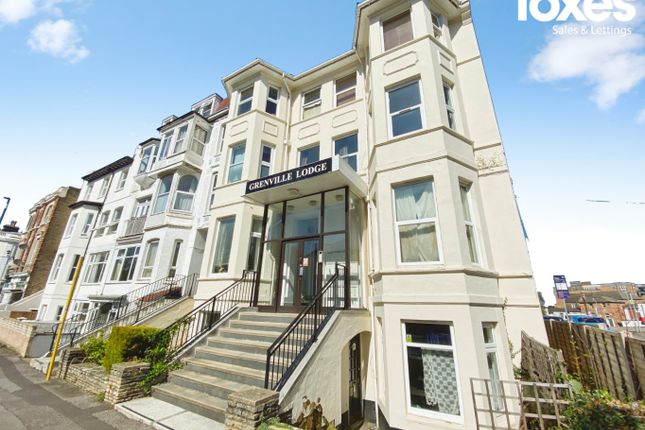 1 bed property, in Grenville Lodge, £130,000