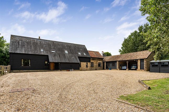 5 bed property, in Lower Road, £1,300,000
