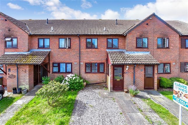 3 bed property, in Dinsdale Gardens, £325,000