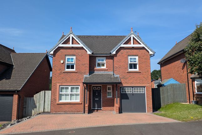 4 bed property, in Parkfoot Meadows, £310,000