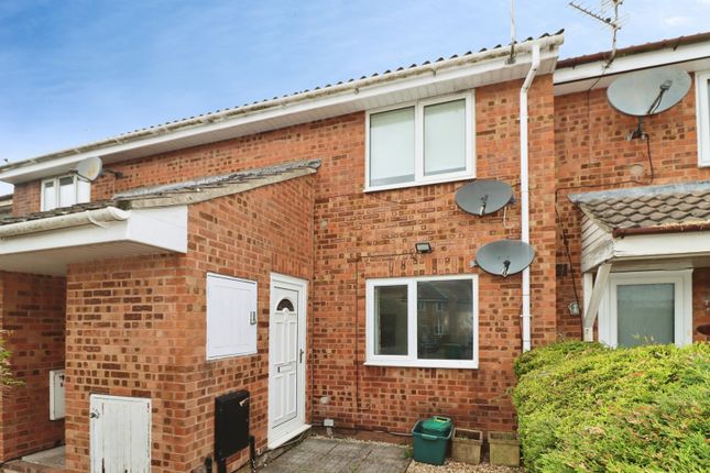 1 bed property, in Oaktree Crescent, £170,000