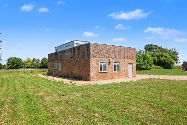 4 bed property, in East Guldeford, £375,000