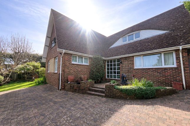 3 bed property, in Upper Ratton Drive, £625,000