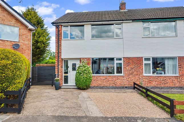 3 bed property, in Recreation Street, £260,000