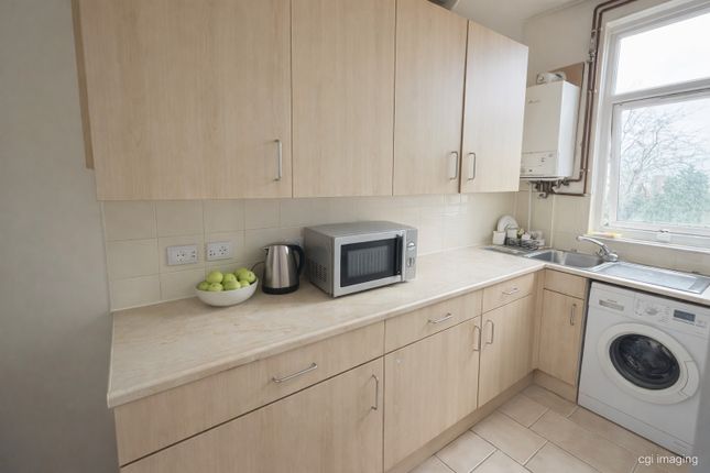 1 bed property, in 25 St. James Road, £85,000