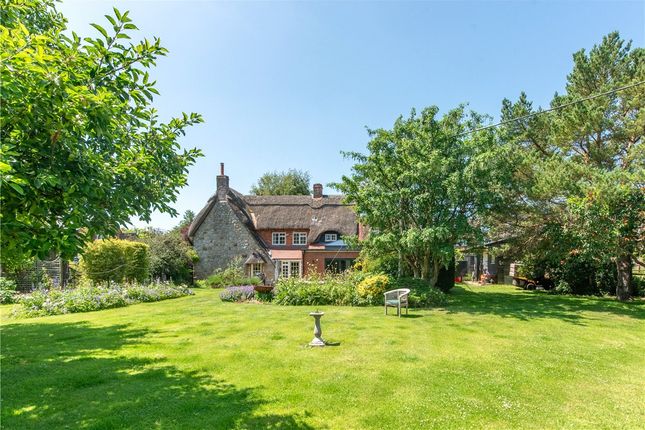 4 bed property, in Lower Fyfield, £1,250,000