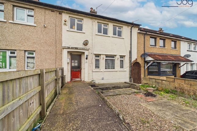 3 bed property, in Bowland Road, £140,000