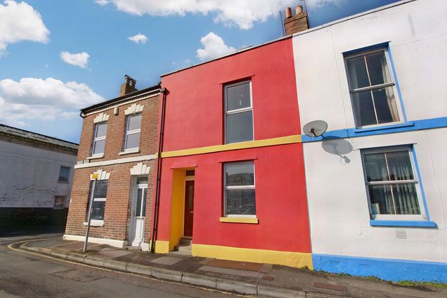 4 bed property, in St. Kilda Parade, £230,000