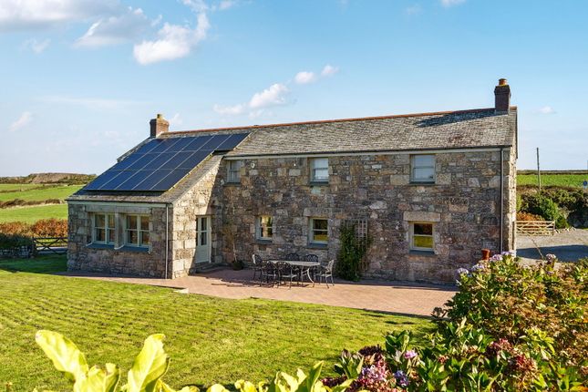 4 bed property, in Edge Of St Just TR19, £625,000