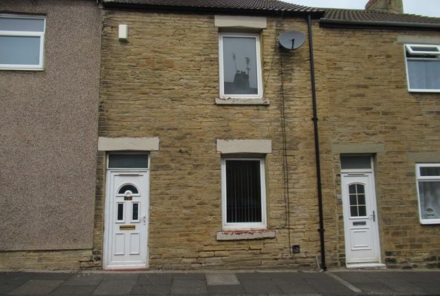 2 bed property, in South Street, £52,500