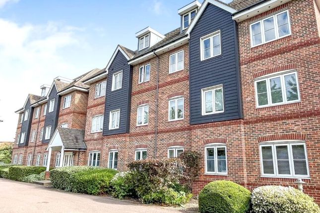 1 bed property, in Flat 33, £90,000