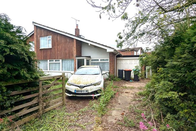 3 bed property, in Greenlands, £275,000