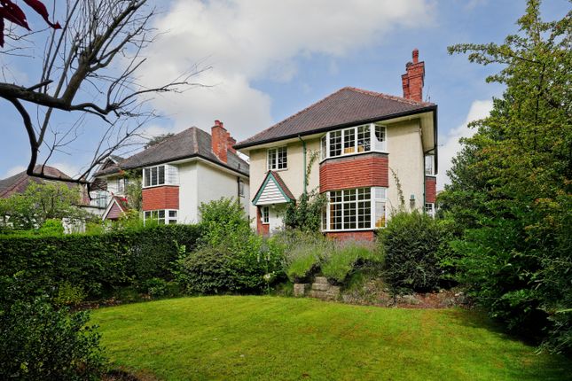 4 bed property, in Abbeydale Park Rise, £600,000