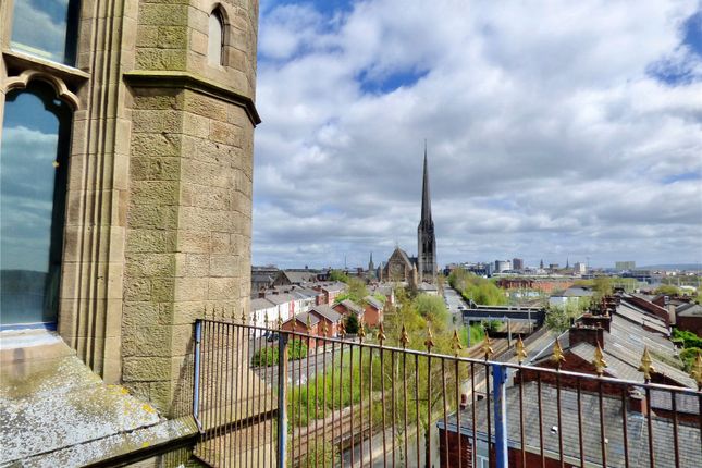 5 bed property, in St. Marks Road, £180,000