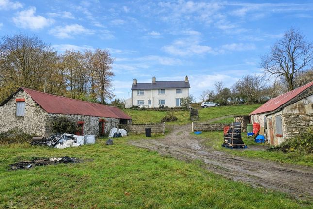 3 bed property, in Tynreithyn, £375,000