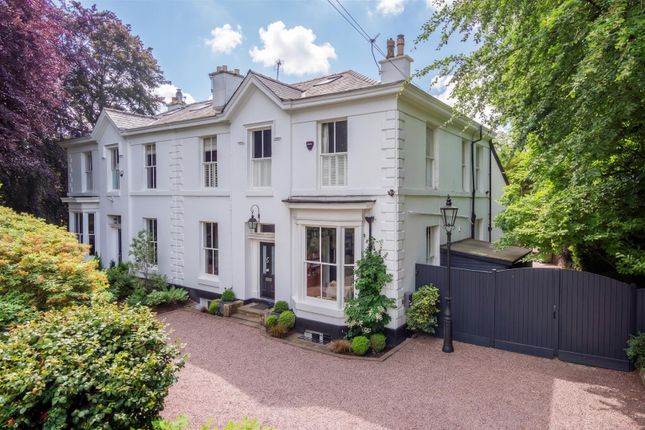 5 bed property, in Woodville Road, £1,650,000