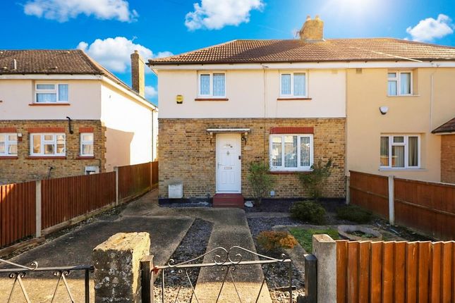3 bed property, in Ash Grove, £500,000