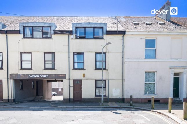 1 bed property, in Camden Court, £100,000