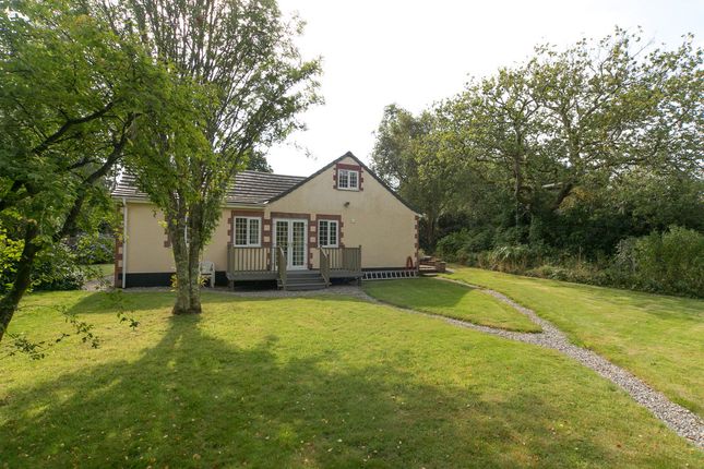 5 bed property, in Llandegfan, £500,000