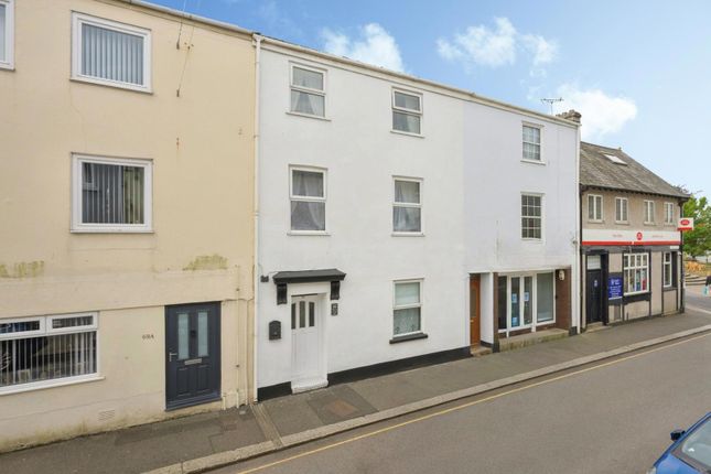 4 bed property, in Fore Street, £230,000
