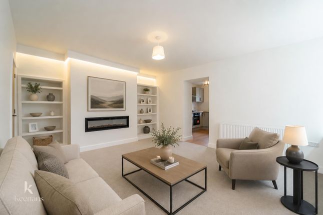 3 bed property, in Whalley Road, £250,000