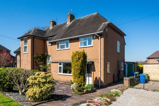 3 bed property, in Thirlmere Road, £180,000